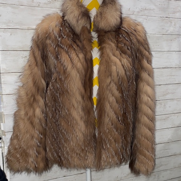 Saga Furs Jackets & Blazers - Saga Fox Furs Luxurious Brown and Tan‎ Fur Coat ‼️Rare‼️